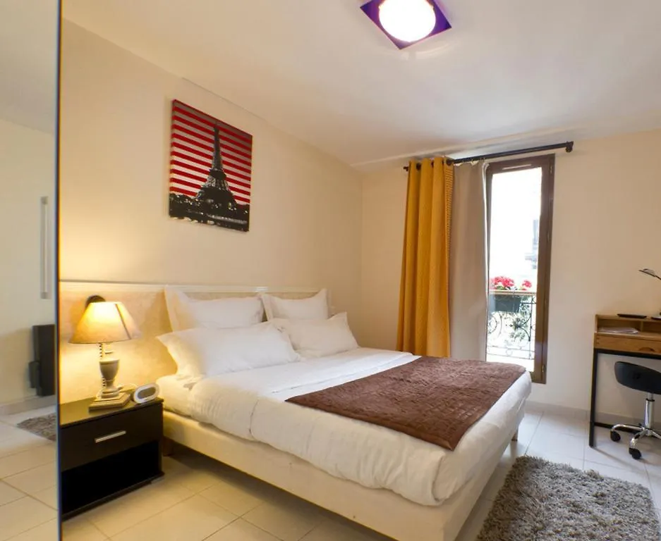 Lecluse Hotel